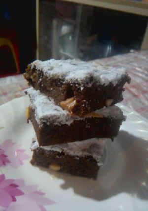 A picture of Five-Ingredient, Super-Easy Brownies.