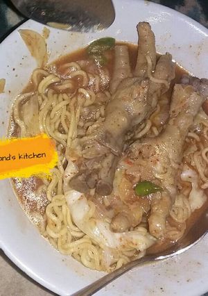 Foto resep Seblak Mie dan Ceker pedas