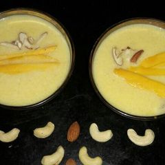 A picture of Mango phirni.