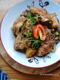 Foto resep Semur Ayam Soun Tahu Kentang