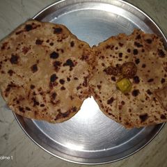 A picture of Gobhi Paratha.