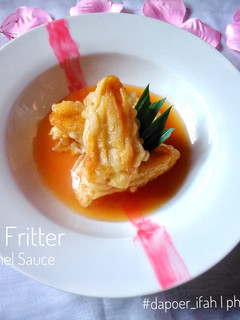 Foto resep Banana Fritter With Caramel Sauce