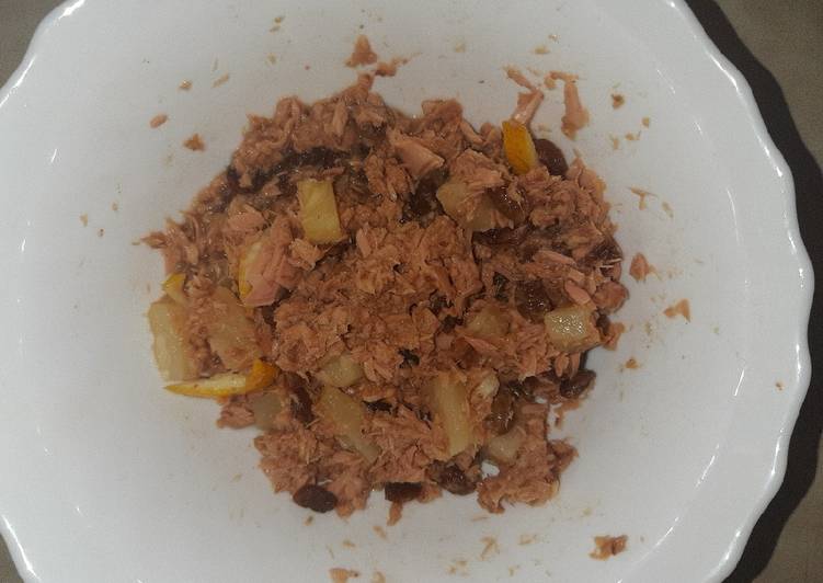 Easy Way to Make Perfect Tuna salad with fruits