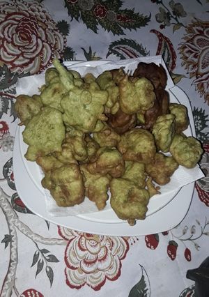 Una foto de Buñuelos de espinaca en licuadora