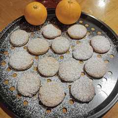 Una foto de Galletitas de naranja 🍊🧡