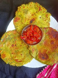 પાલક પરાઠા રેસીપી મુખ્ય ફોટો