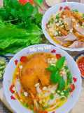 Duck Quang-Style Noodles (Mi Quang Vit)