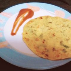 A picture of Besan chilla.