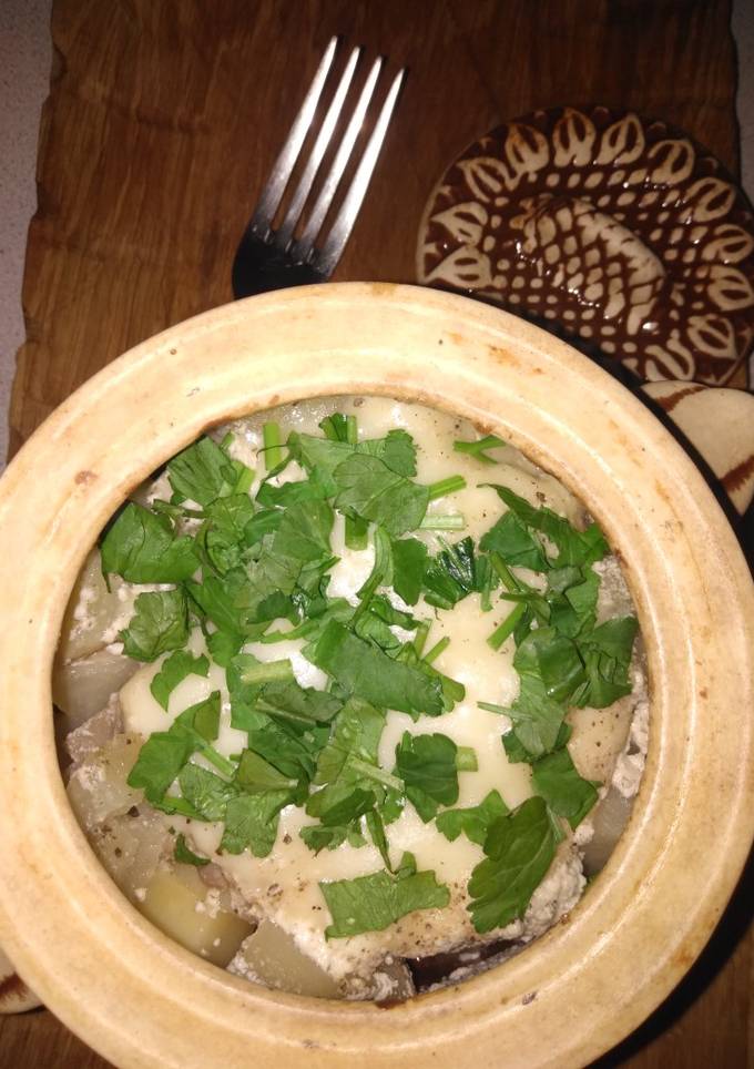Картошка в горшочках