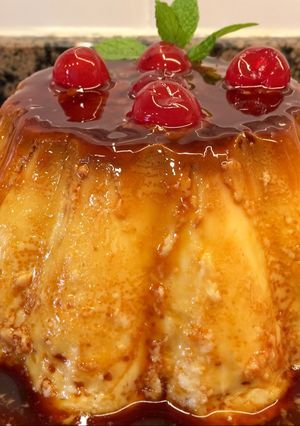Una foto de Flan de chocolate blanco