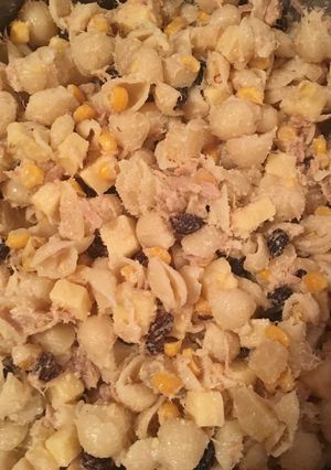 Una foto de Pasta fría con atún