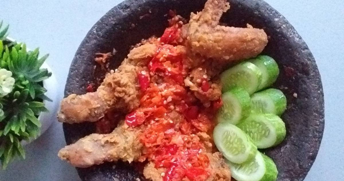 Resep Ayam Geprek Ala Ala Oleh Tati Noerh Cookpad