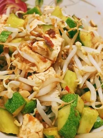 Cara Mudah Menyiapkan Resep  Recoh timun tahu / receuh bonteng / rujak timun yang Bikin Ngiler, Enak