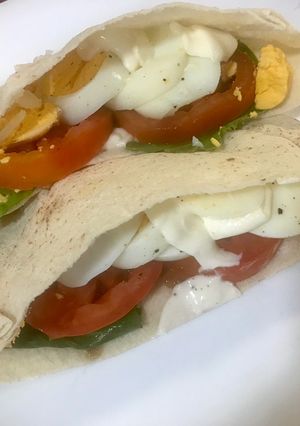 Una foto de Sándwich de huevo duro