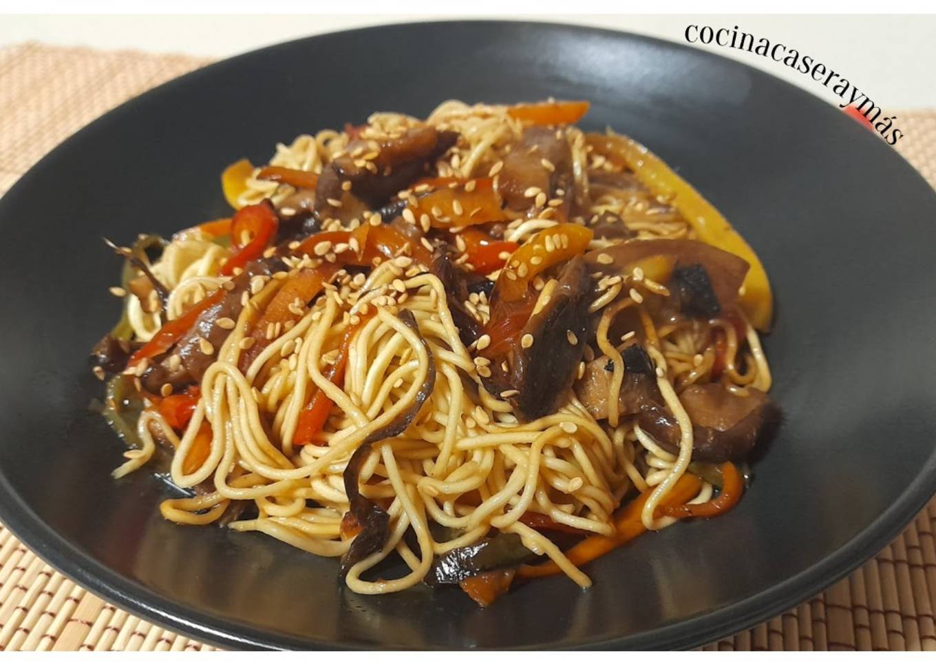 Fideos lo mein