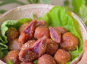 Hình của món Bánh Khoai Lang Tím chiên.