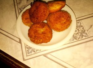 صورة لوصفة كرات البطاطس بالجبنه