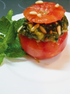 Una foto de Tomates rellenos de espinacas