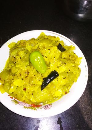 ঝিঙে আলু পোস্ত(jhinge aloo posto recipe in Bengali) রেসিপির প্রধান ছবি