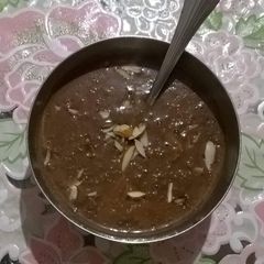 A picture of Nutty chocolate porridge.