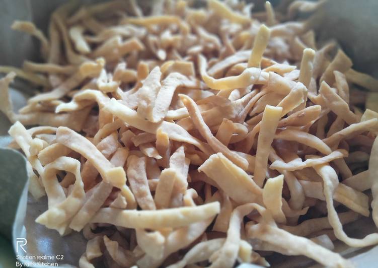 Langkah Mudah untuk Menyiapkan Stik bawang, ladrang (no bawang putih) yang Enak