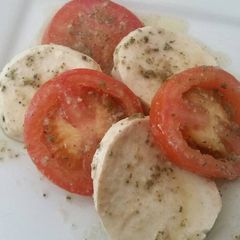 A picture of Sage Caprese.