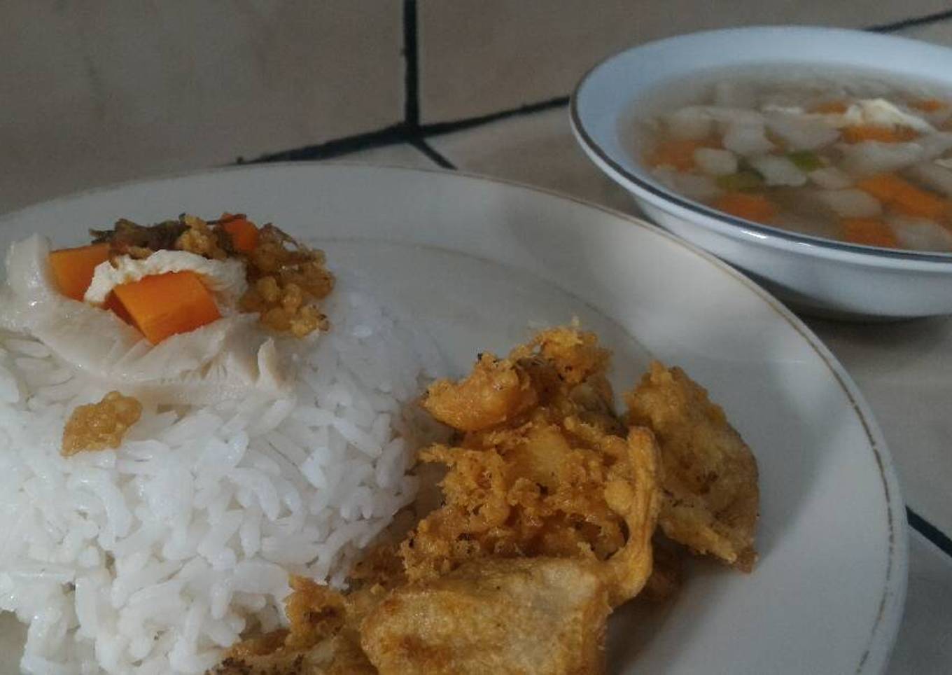 Vegetable Soup with Chicken and Mushroom ala Raekresnna