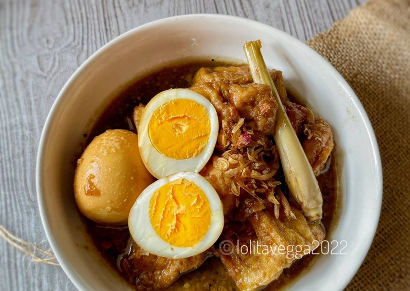 Semur Tahu Telur