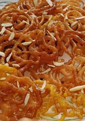 चुकंदर की हेल्दी और कलरफुल जलेबी रेसिपी मुख्य फोटो
