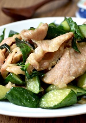 塔香肉片炒黃瓜 的食譜成品照片