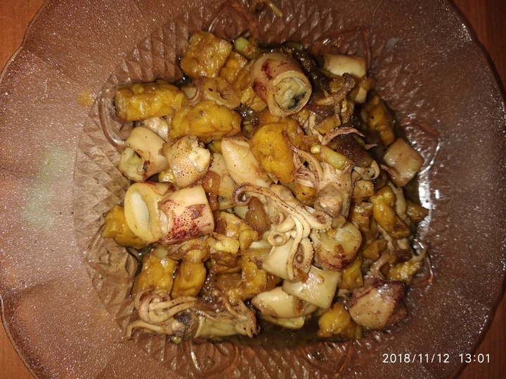 Langkah Gampang Membuat Resep  Tumis Cumi dan Tempe pedas manis asin yang Enak, Lezat