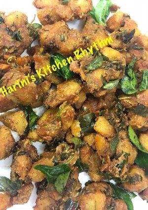 A picture of Potato pakodi.