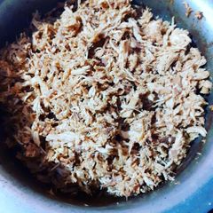 A picture of Eid ki tayari.