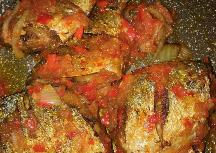 Cara Gampang Membuat Ikan balado pedas / ikan goreng sambel praktis mantab Anti Gagal