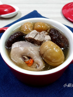 栗子香菇雞湯 的食譜成品照片