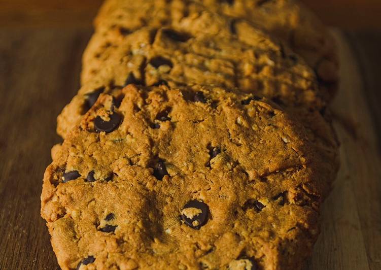 Recipe of Homemade Peanut Butter Oatmeal Chocolate Chip Cookies