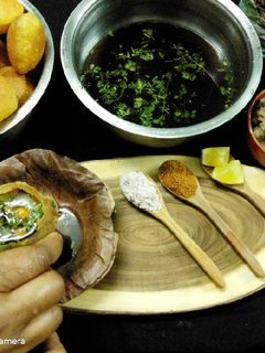 ফুচকা/পানিপুরি(Fuchka/Panipuri Recipe In Bengali) রেসিপির প্রধান ছবি