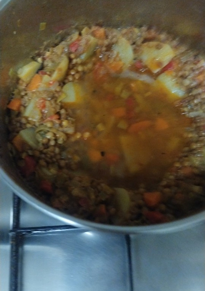 Una foto de Lentejas de Bote con verduras