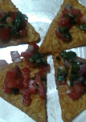 A picture of Papad pizza.