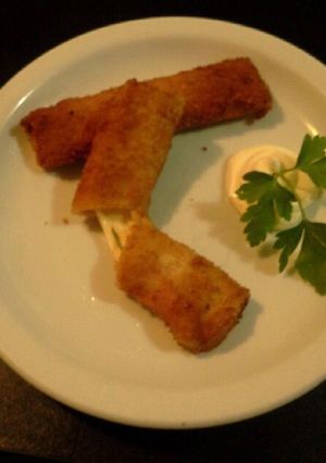 Una foto de Bastones de fiambre frito