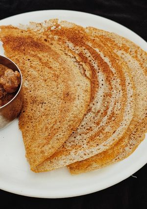 A picture of Kambu Dosa/Pearl Millet Dosa.