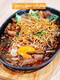 👩‍🍳Yee Mee Sizzling♨️