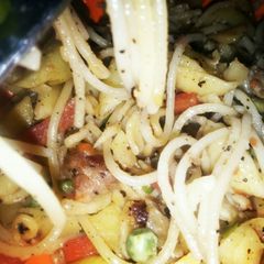Chinese Spaghetti 🍝 A picture of Chinese Spaghetti 🍝.