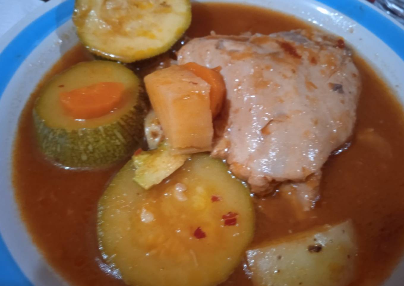 Estofado de pollo en olla de presión