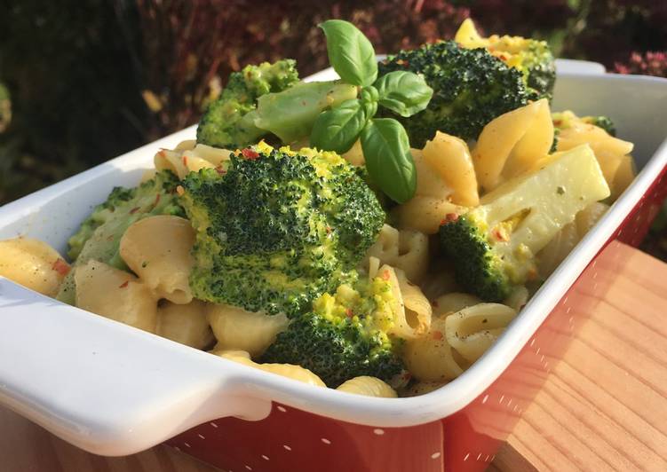 One-Pot-Pasta mit Broccoli