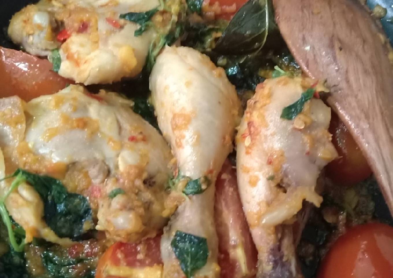 Pitik mlaku karo basil