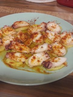 Una foto de Pulpo a la gallega