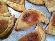 Una foto de empanada de queso