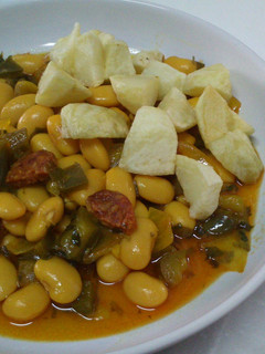 Una foto de Fabada casera rápida
