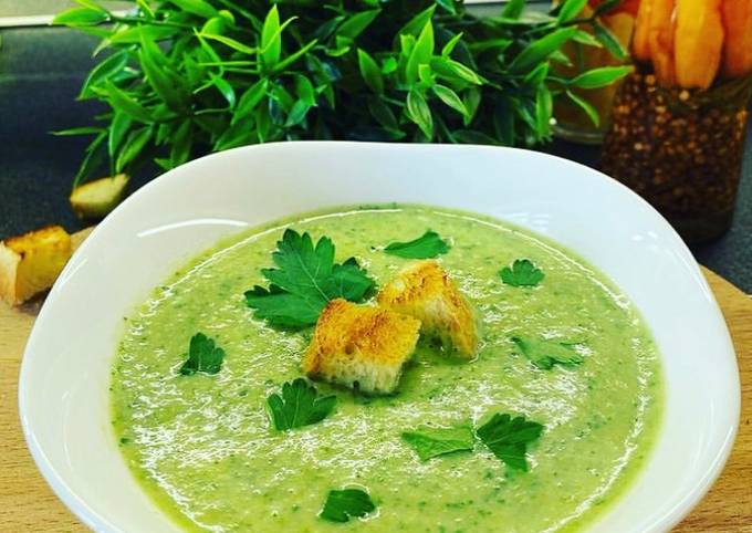 Фото-рецепт крем-супа из брокколи | Julia Cookbook